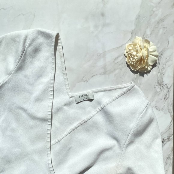 Babaton Women's White Tight-Fitting V-Neck Short Sleeve Summer Tops Size Large - Picture 3 of 6